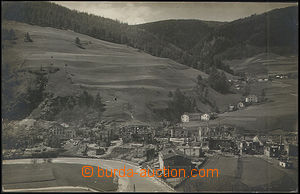 48416 - 1916 Innsbruck,  B/W real photo picture postcard near villag