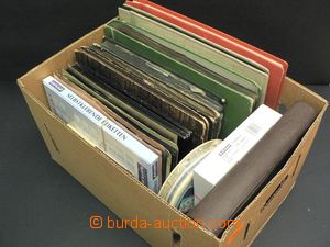 50880 -  MATCHBOX LABELS  big selection of match labels in/at little