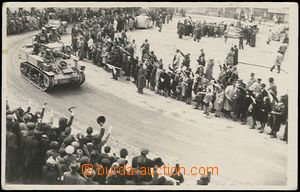 55940 - 1945 Sušice, vítání amerických tanků, čb, reálfotopo