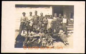 88265 - 1925 CIKÁNI  skupina cikánských dětí, fotopohled, ateli