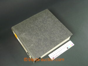 95833 - 1930-90 WHOLE WORLD  comp. of stamps on pages A5 in spiral s